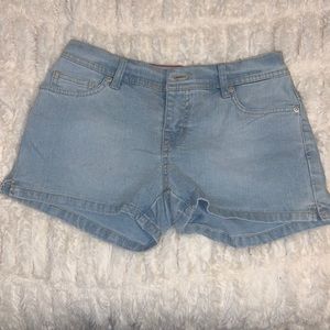 Light wash Denim shorts